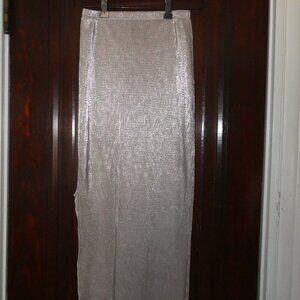 Shimmery Metallic Midi Skirt w/ Side Slit | Silver | H&M | Size 2